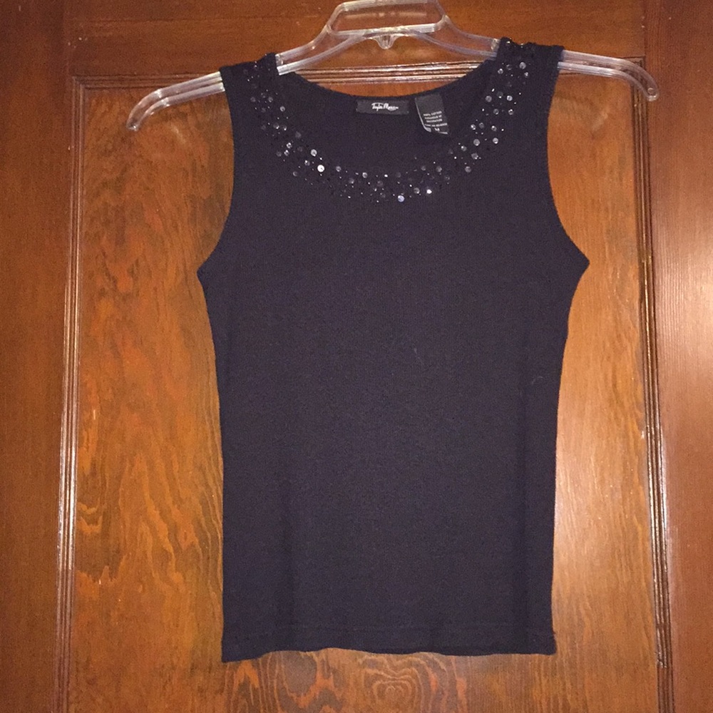 Black sleeveless shell/tank with sequins